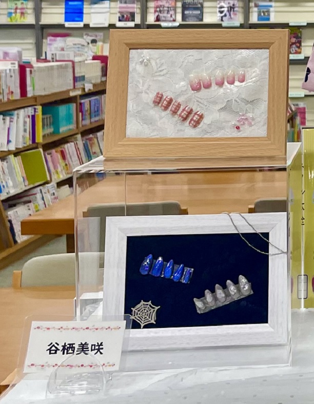 ネイル：谷栖　美咲さん